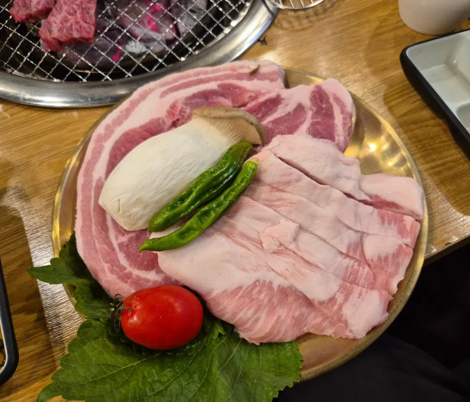 한돈돼지 한판 600g 삼겹살 목살 항정살