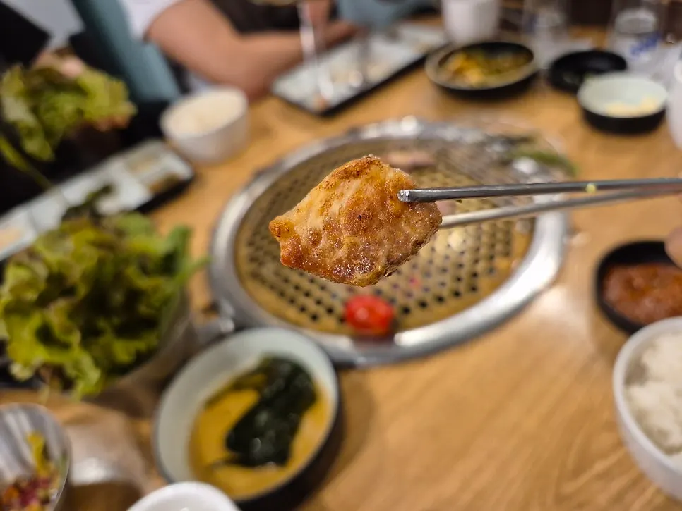 쫄깃하게 구워진 항정살
