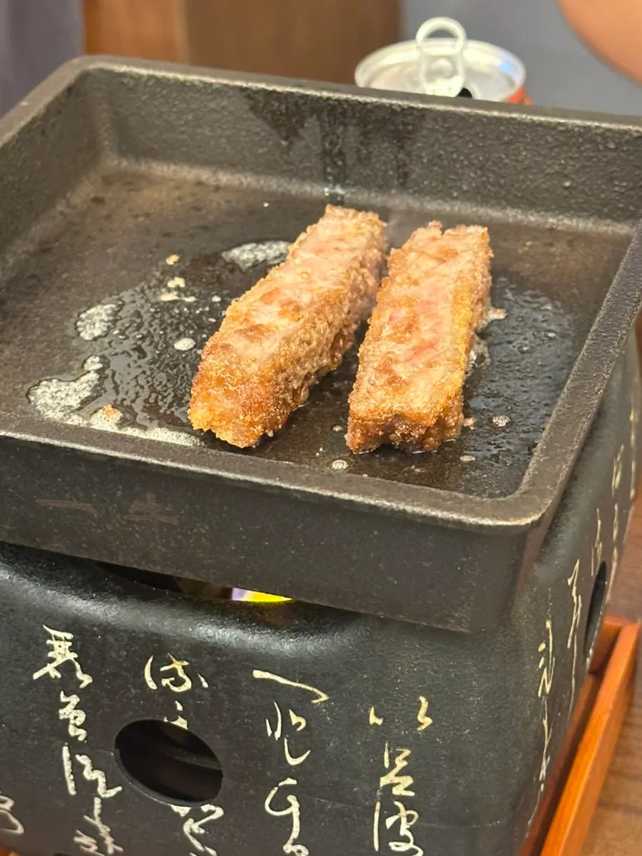 Gyukatsu grilling on the small tabletop grill