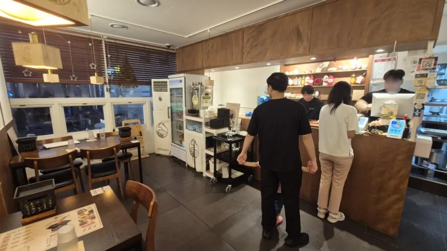 이치규 발산역점 테이블 좌석 전경