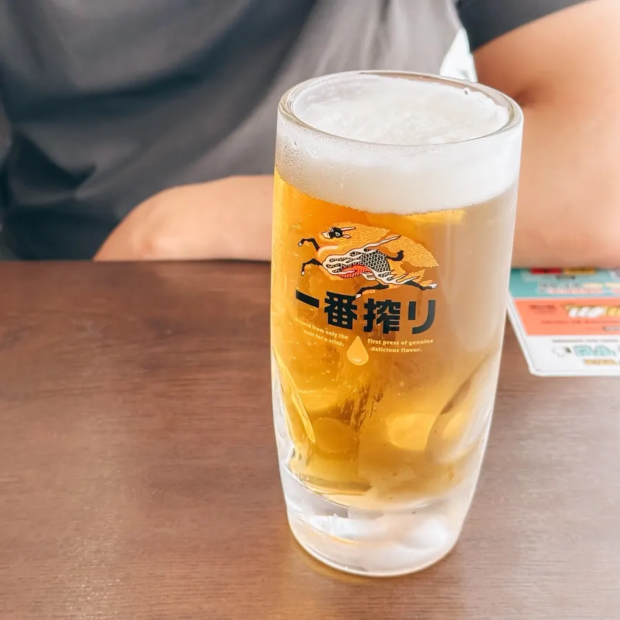 규카츠와 함께 주문한 기린 생맥주