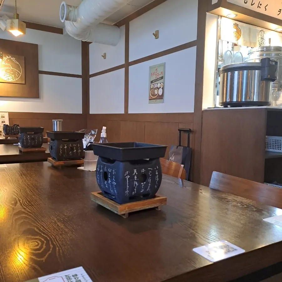 Neatly arranged table setting at Ichigyu