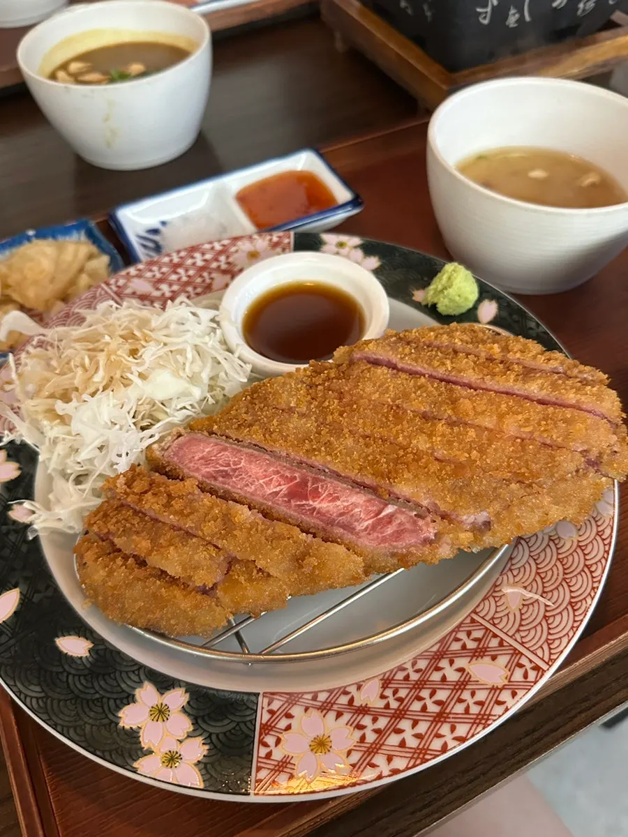Cross-section of the once-fried gyukatsu