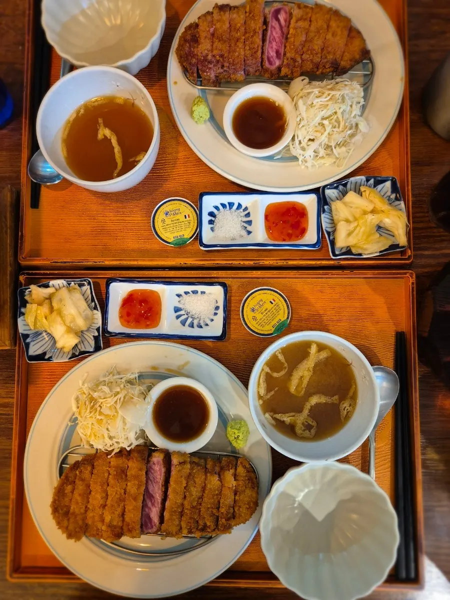 Ichigyu gyukatsu spread served with butter