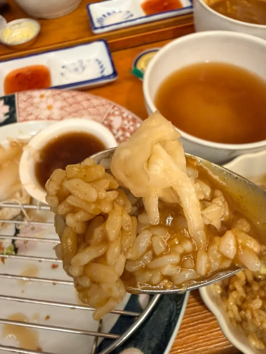 밥에 비빈 일식 미니카레
