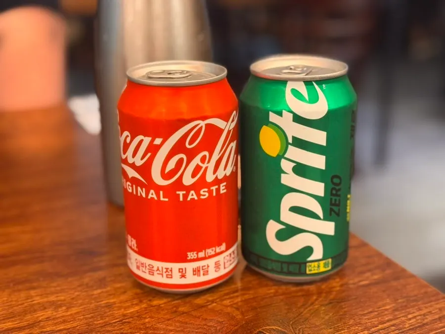Two drinks included with Set 3