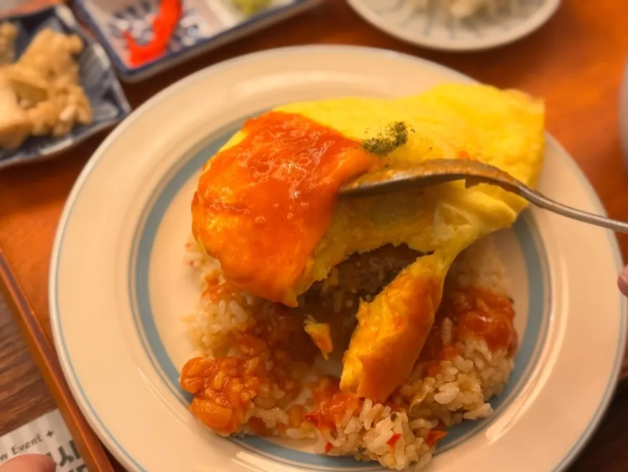 Omurice covered with fluffy egg