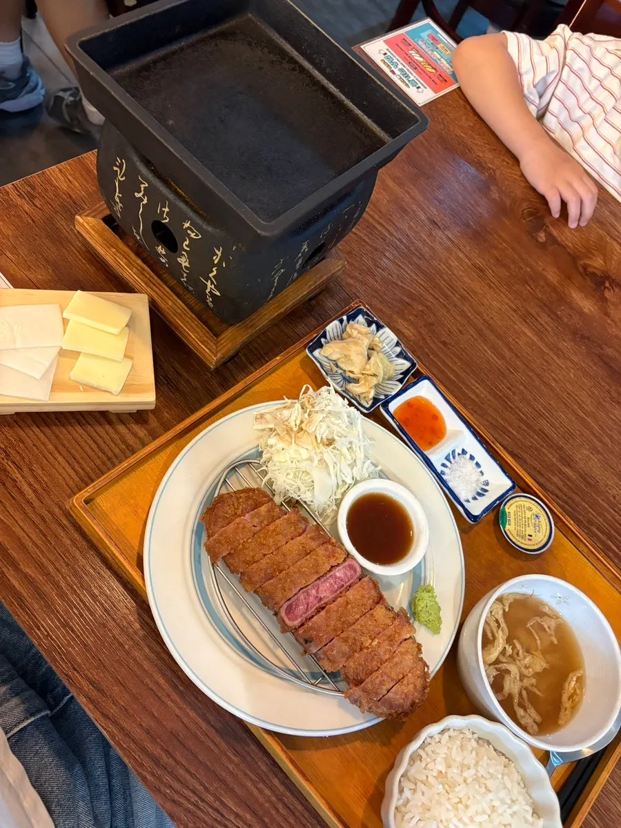Mochi and grilling cheese from the review event