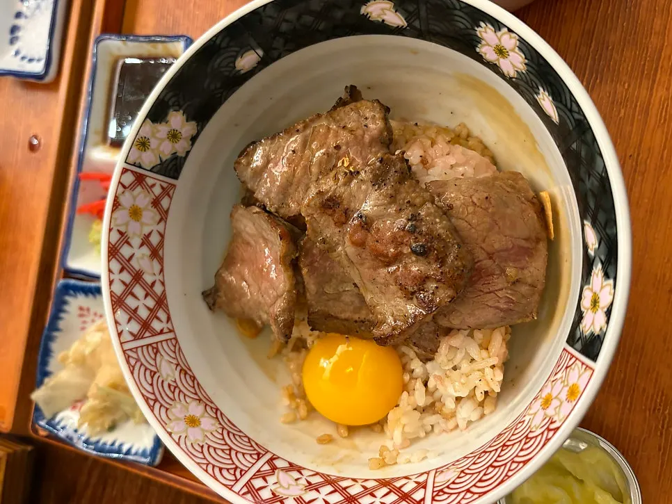 Wasabi and sauce served with the steak-don