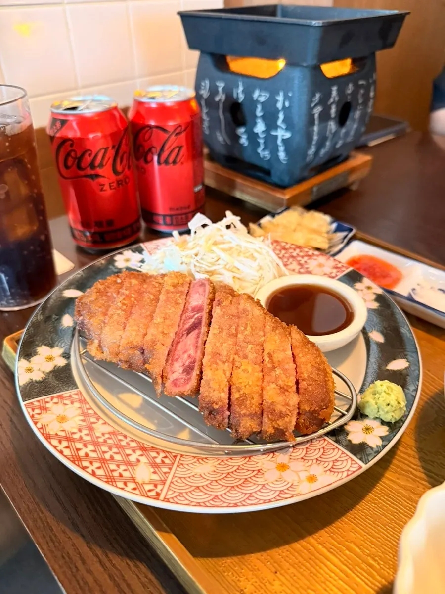 화로와 함께 나온 이치규 규카츠 세트2 상차림