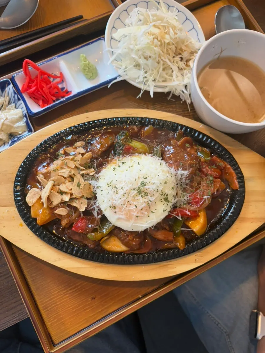 Ichigyu gyukatsu served with special sauce