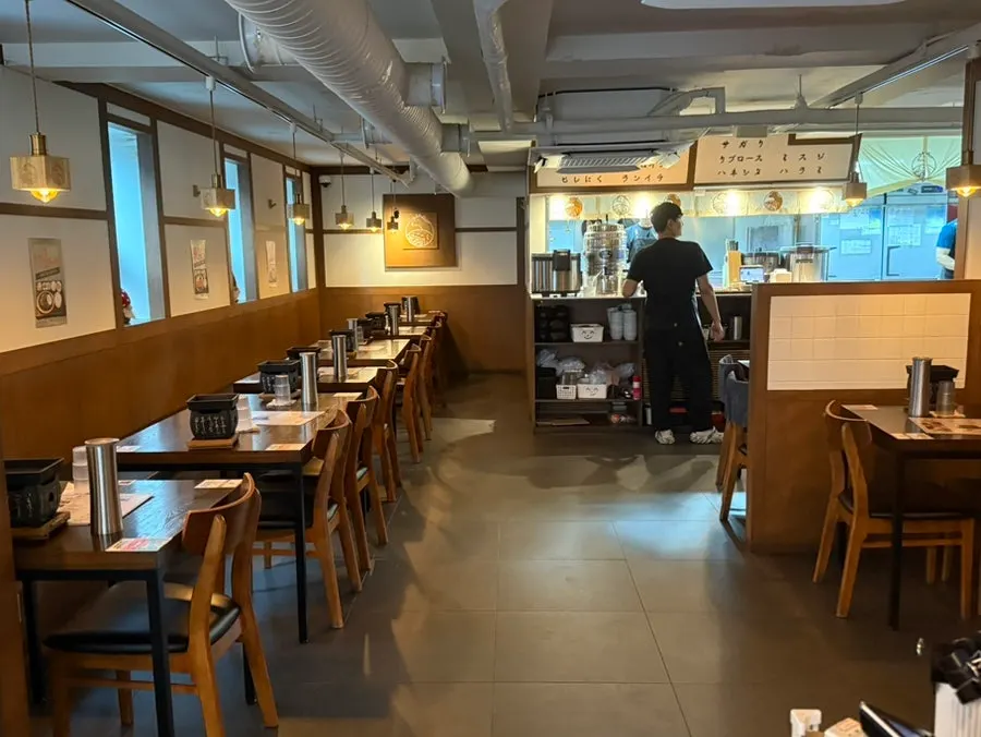 A corner of the restaurant with Japanese-style decor
