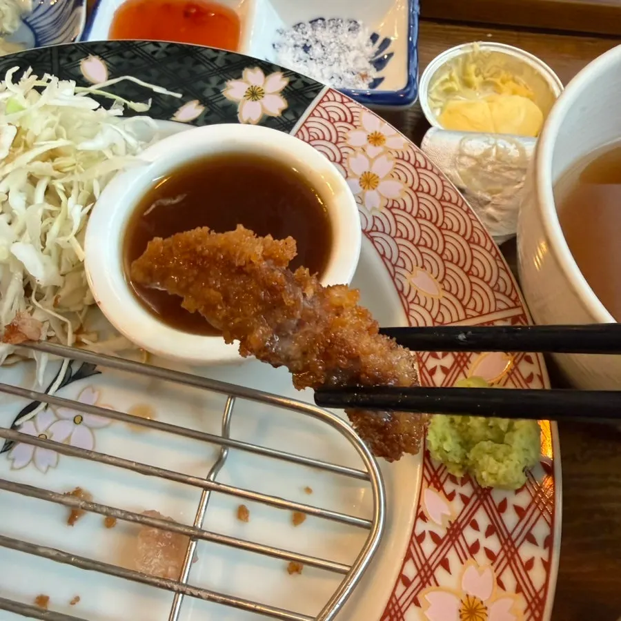Gyukatsu served with sauce and wasabi