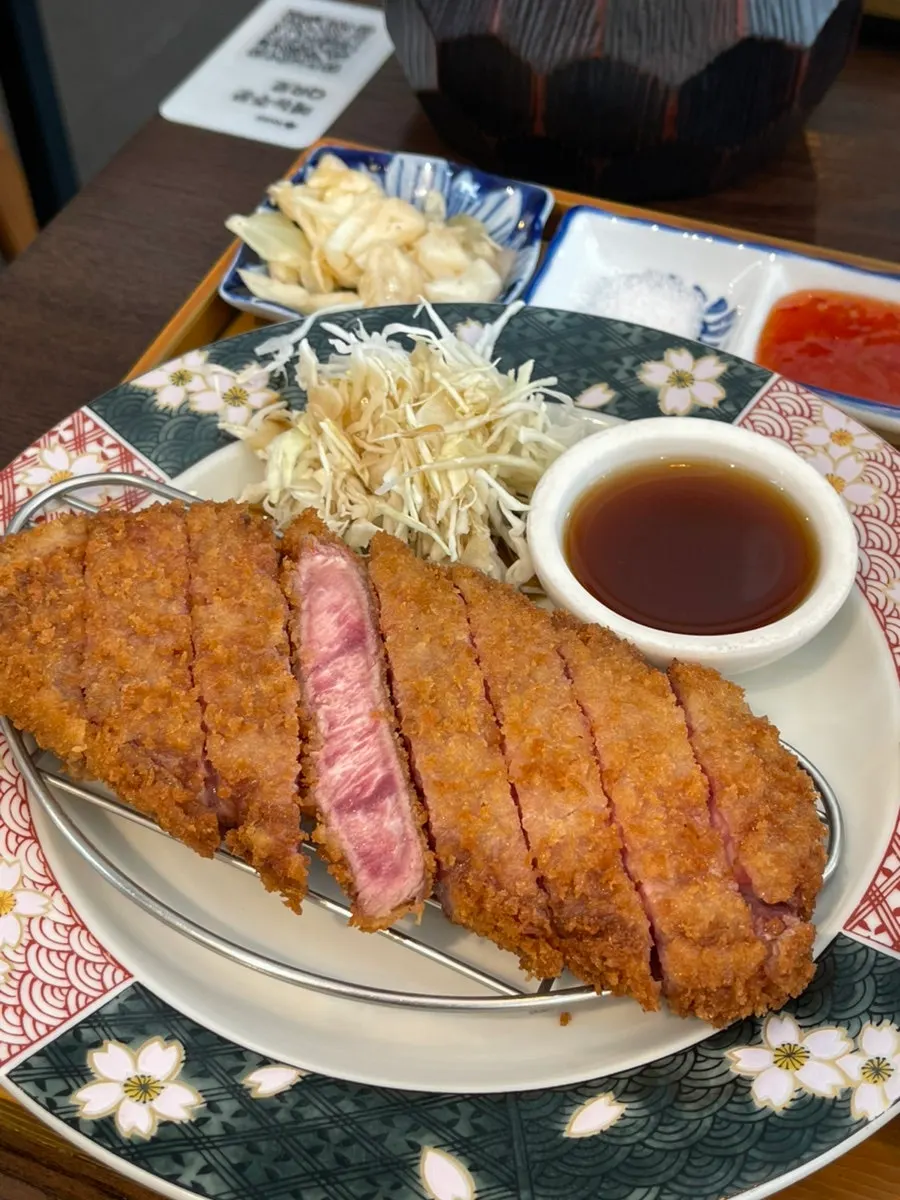채끝 규카츠 세트 상차림