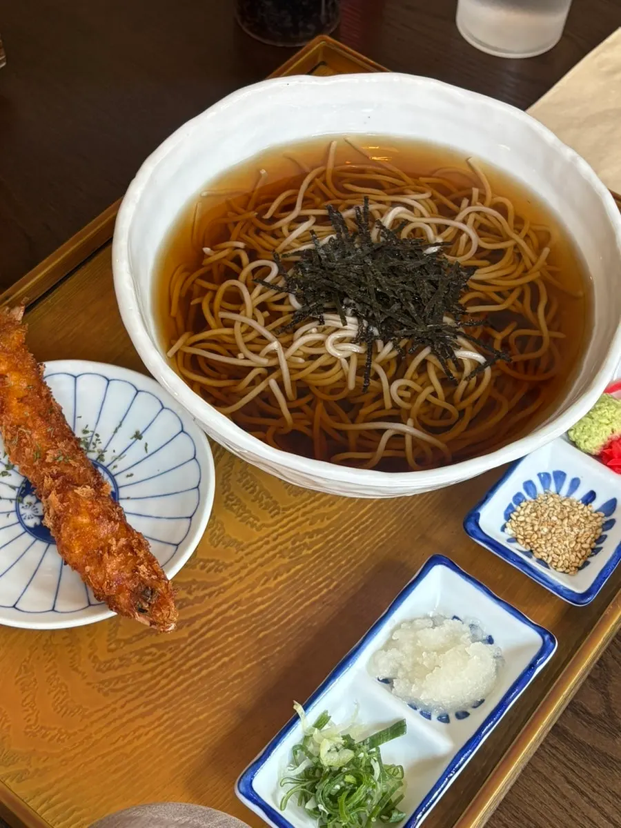 Cold soba and shrimp tempura ordered together