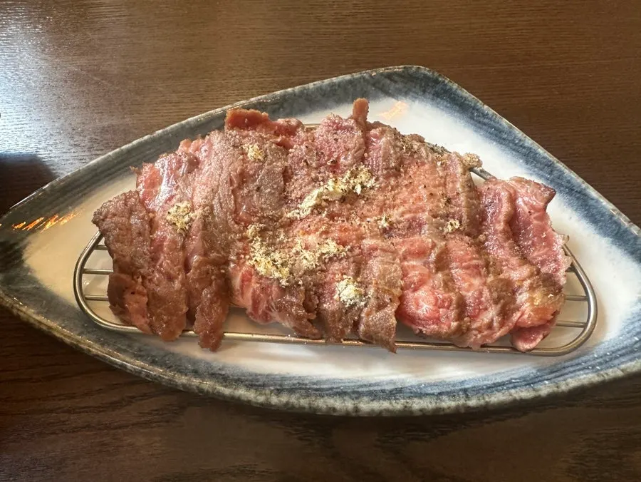 Plate of thinly sliced extra steki meat
