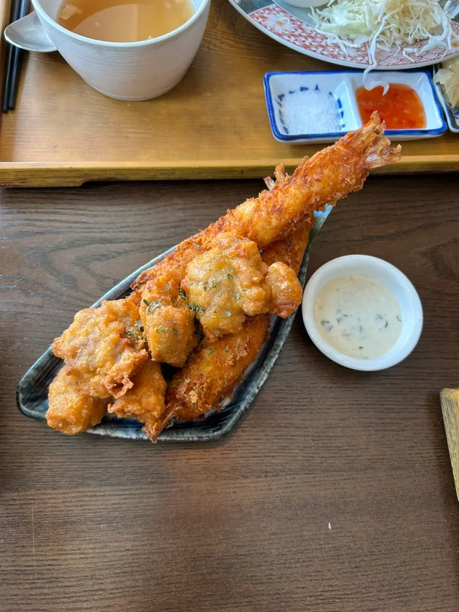 Sinnonhyeon Ichigyu gyukatsu table spread