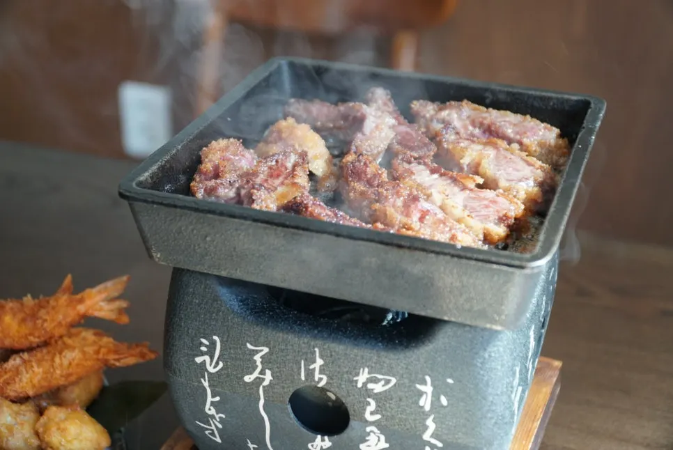 신논현 이치규 점심 테이블
