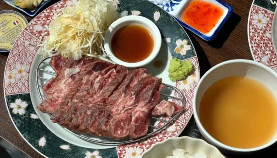 Cross-section of thinly breaded sirloin gyukatsu