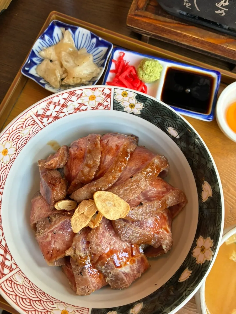 이치규 스테키 정식 기본 상차림
