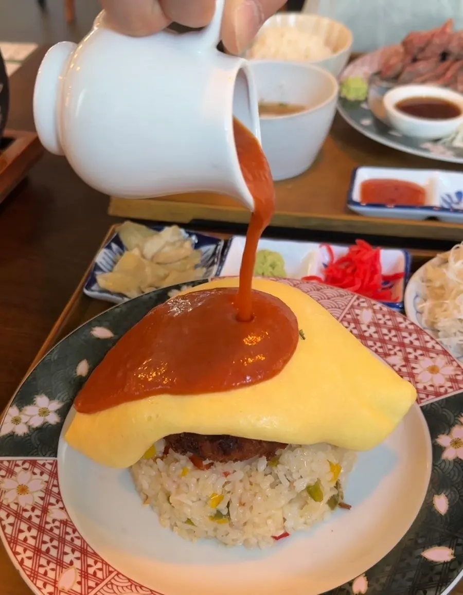 Steki set, the signature dish at Ichigyu Gangnam Sinnonhyeon Branch