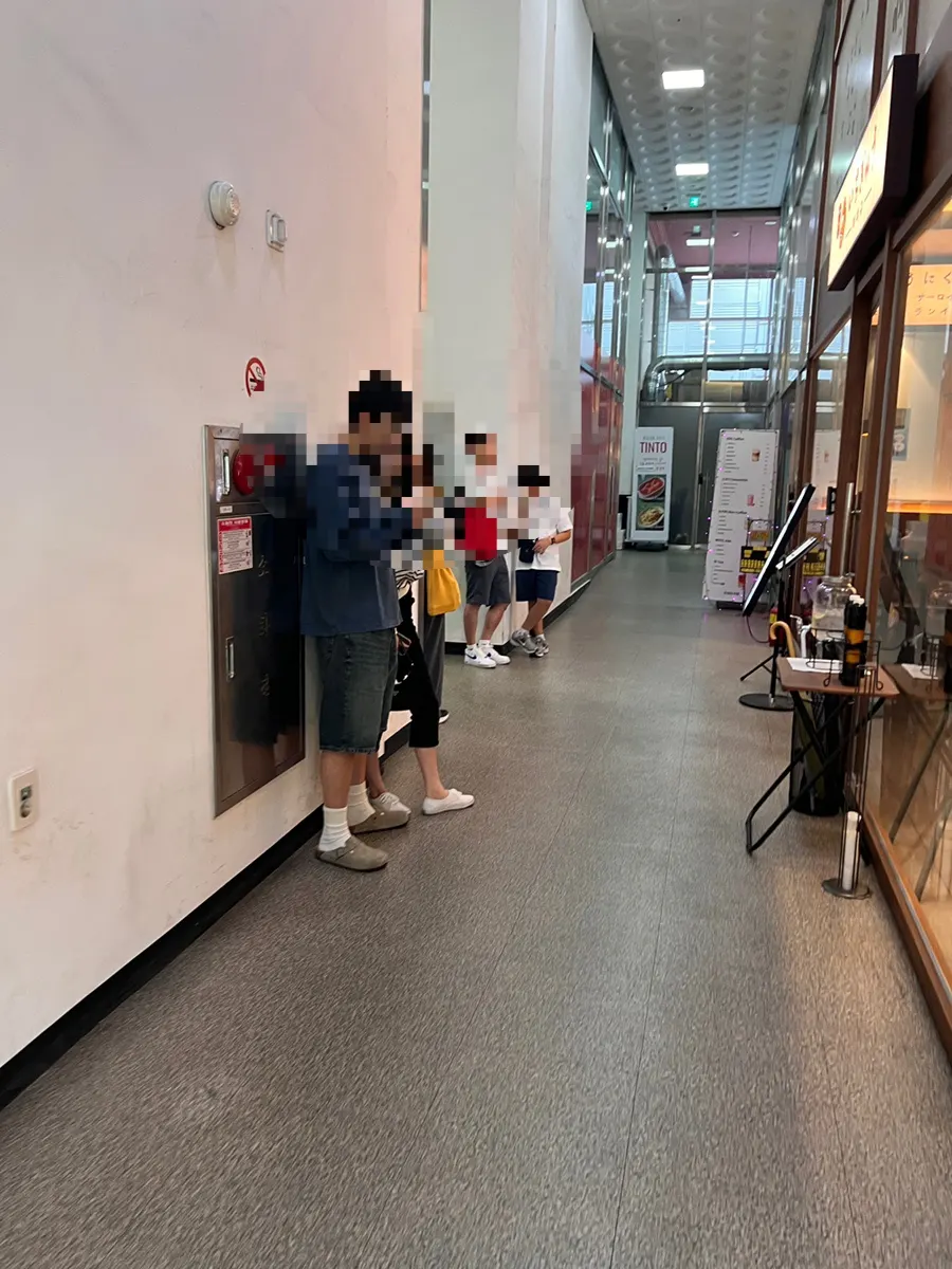 토요일 오후 이치규 원주점 앞 대기 모습