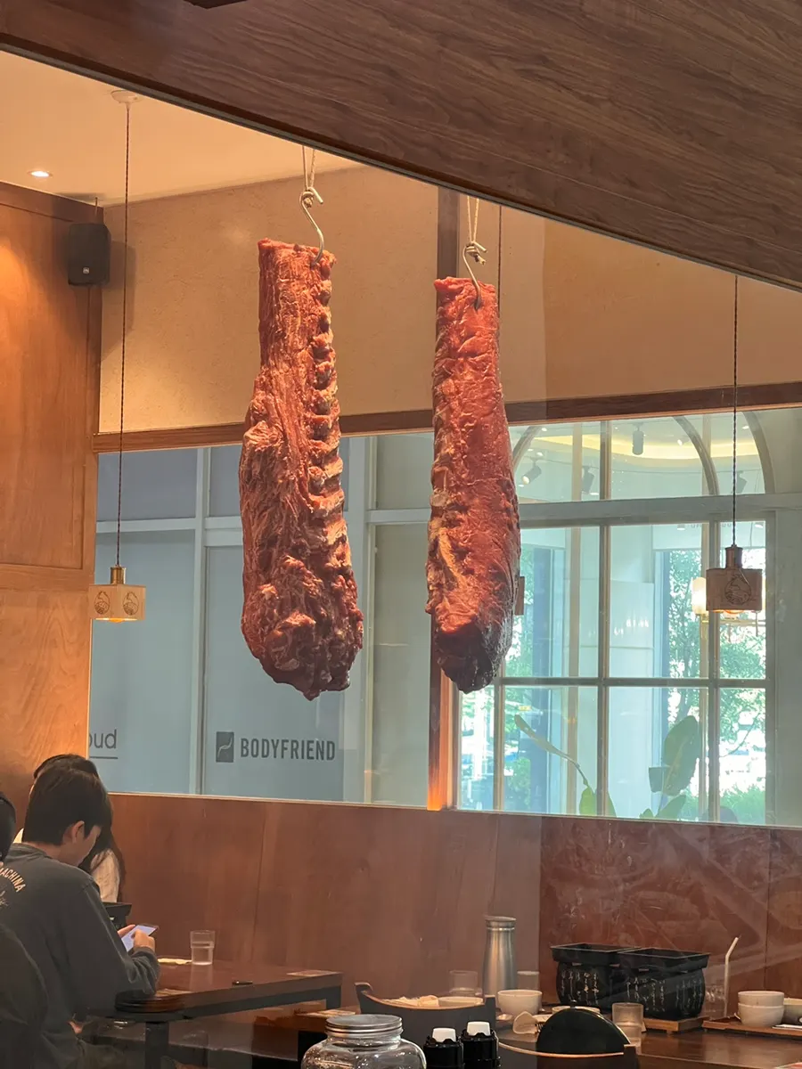 식사를 마친 이치규 원주점 테이블