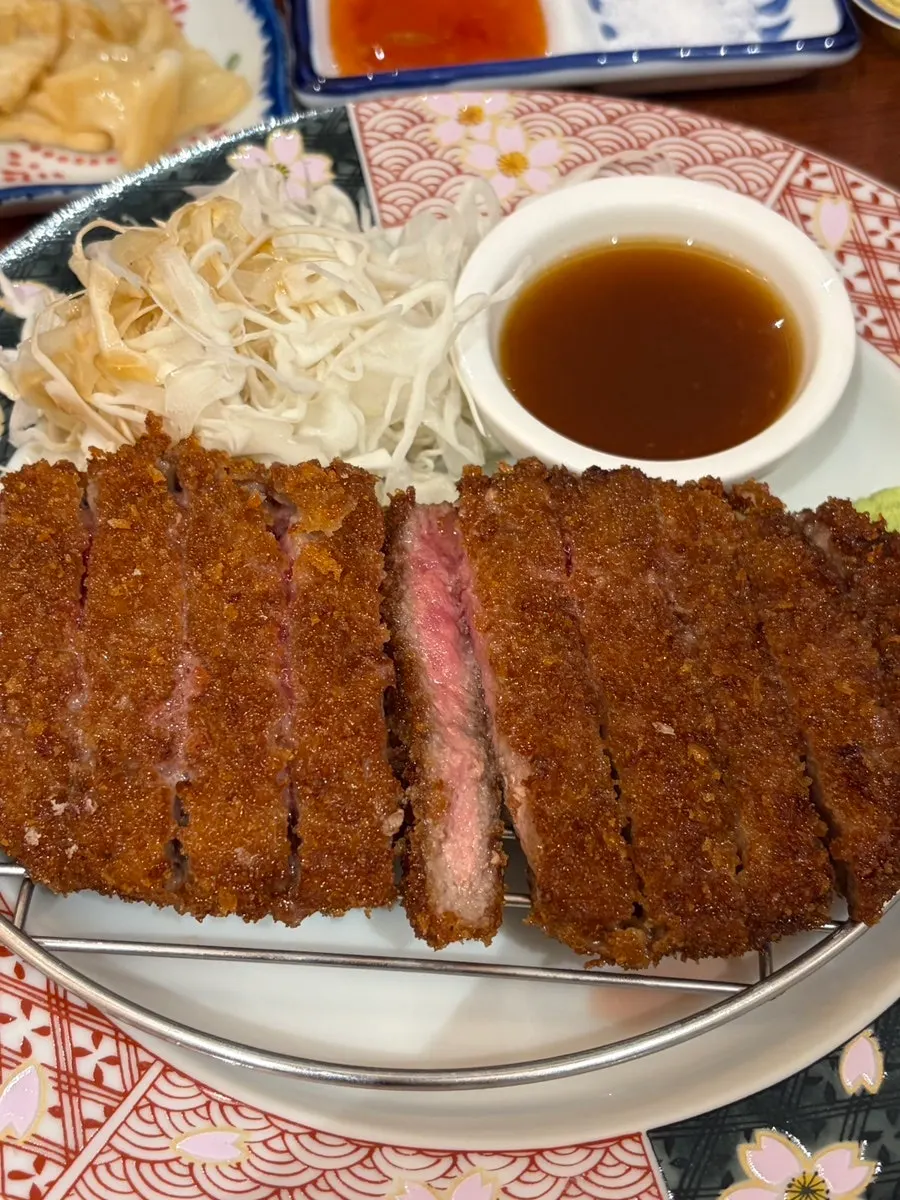 ข้าวเม็ดร่วนเงางาม