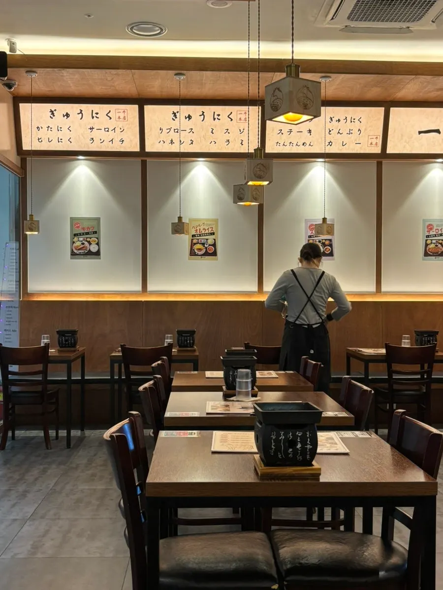 The atmospheric interior of Ichigyu Wonju even in daylight
