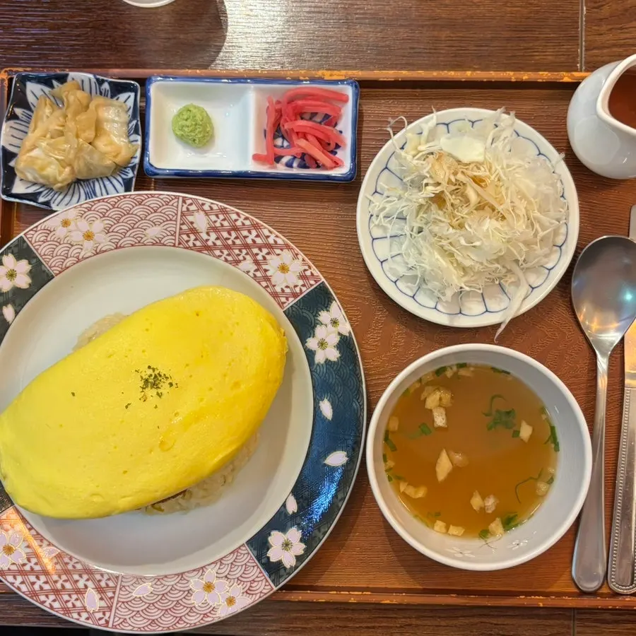 Hamburg omurice with a manga-like visual