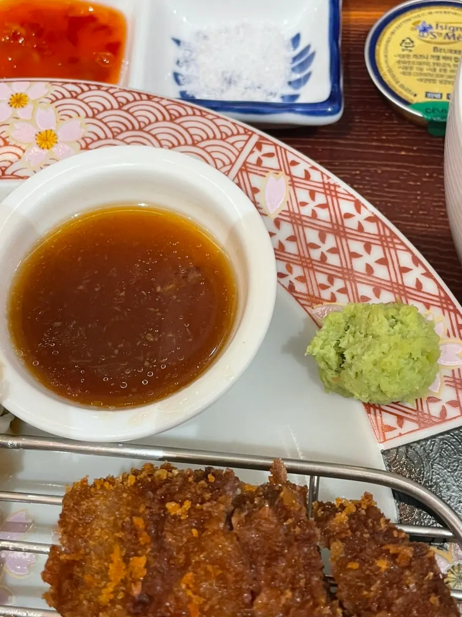 A piece of gyukatsu grilled to preferred doneness