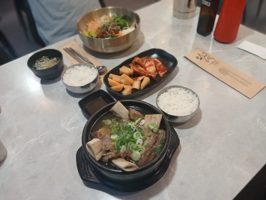 Broth of special galbitang with rib meat