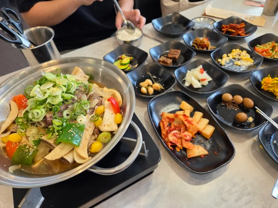 Generous spread of side dishes at Idobonga