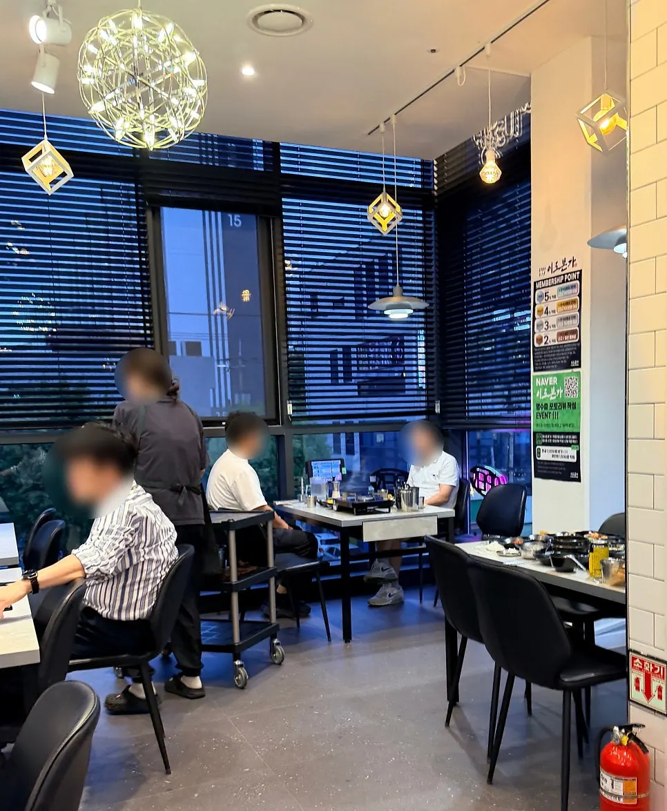 Interior of Idobonga with yellow lighting