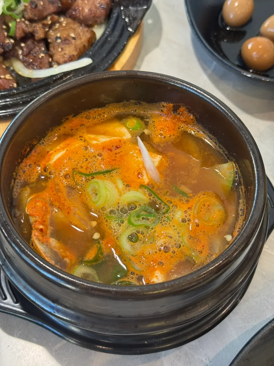 꽃게가 들어간 된장찌개