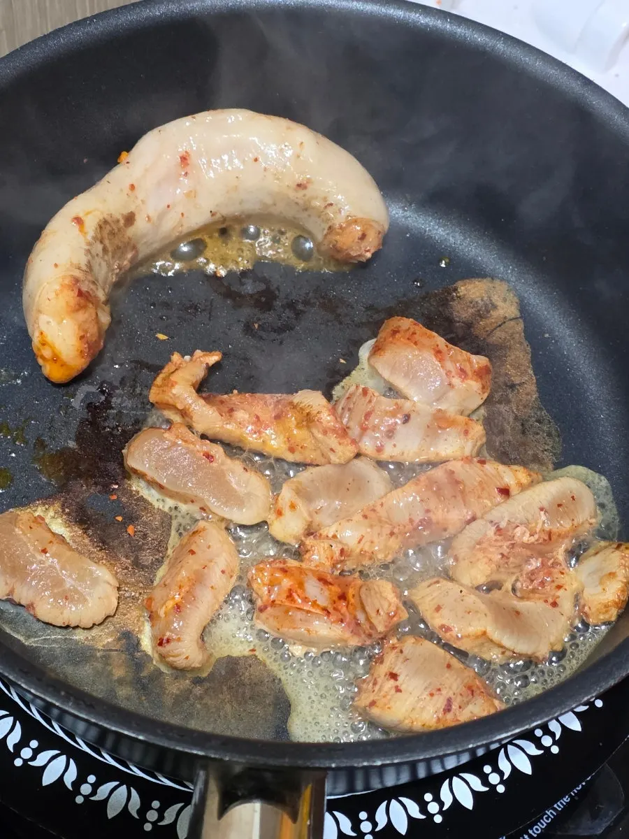 Ieum marinated teukyang and daechang grilling set enjoyed at home