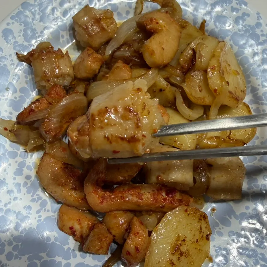 Ieum seasoned teukyang enjoyed for its texture