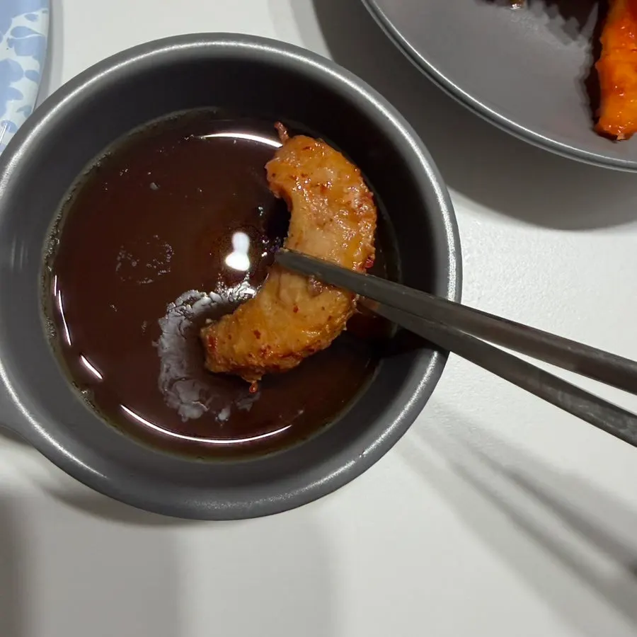 Ieum seasoned daechang grill finished in a frying pan