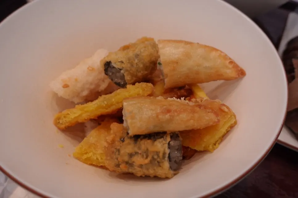 Plate of assorted fritters from the Hyeonseon Set