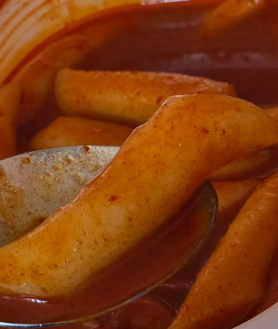 Soft, chewy tteokbokki rice cakes