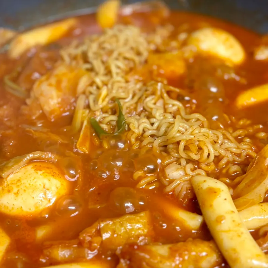 완성된 즉석떡볶이 2인분 비주얼