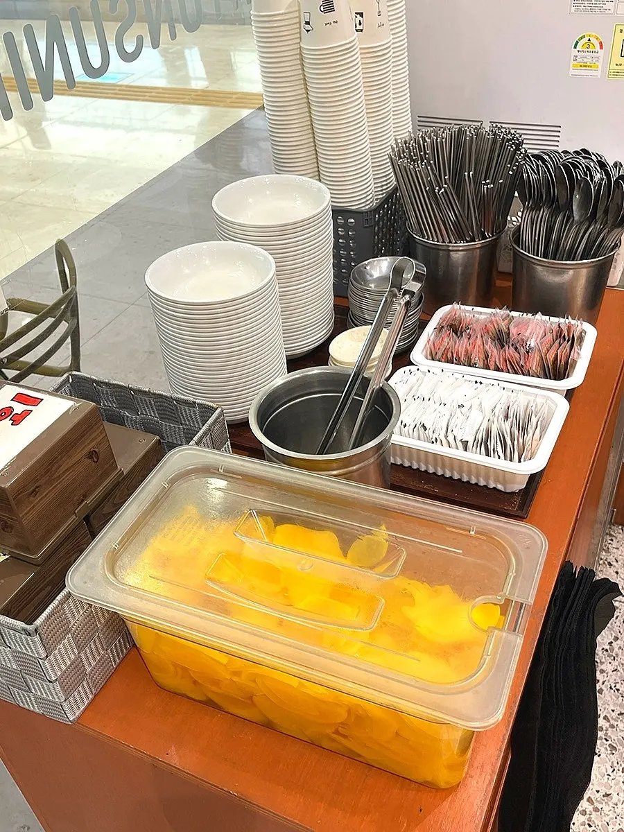 Self-serve corner at Hyeonseonine Premium IFC Mall Branch