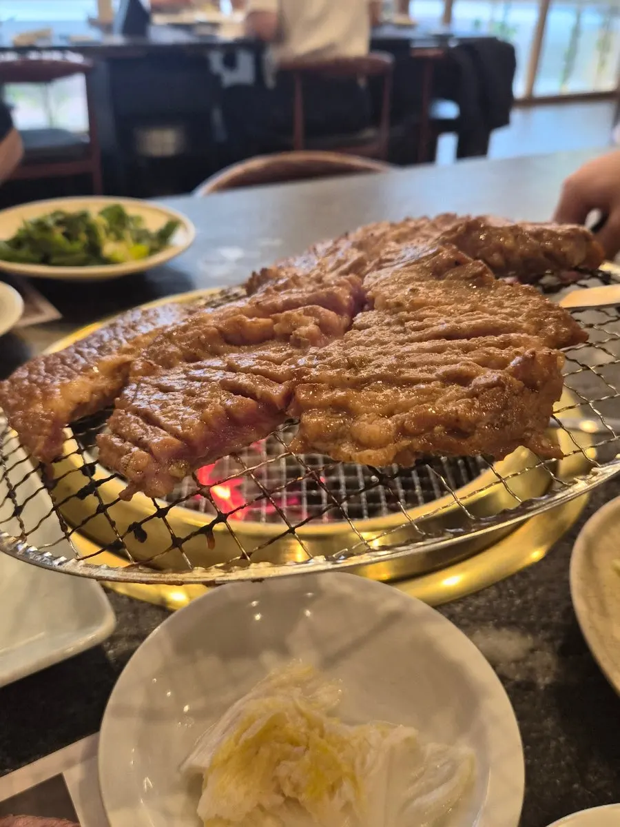 슴슴한 간의 밑반찬 한 상