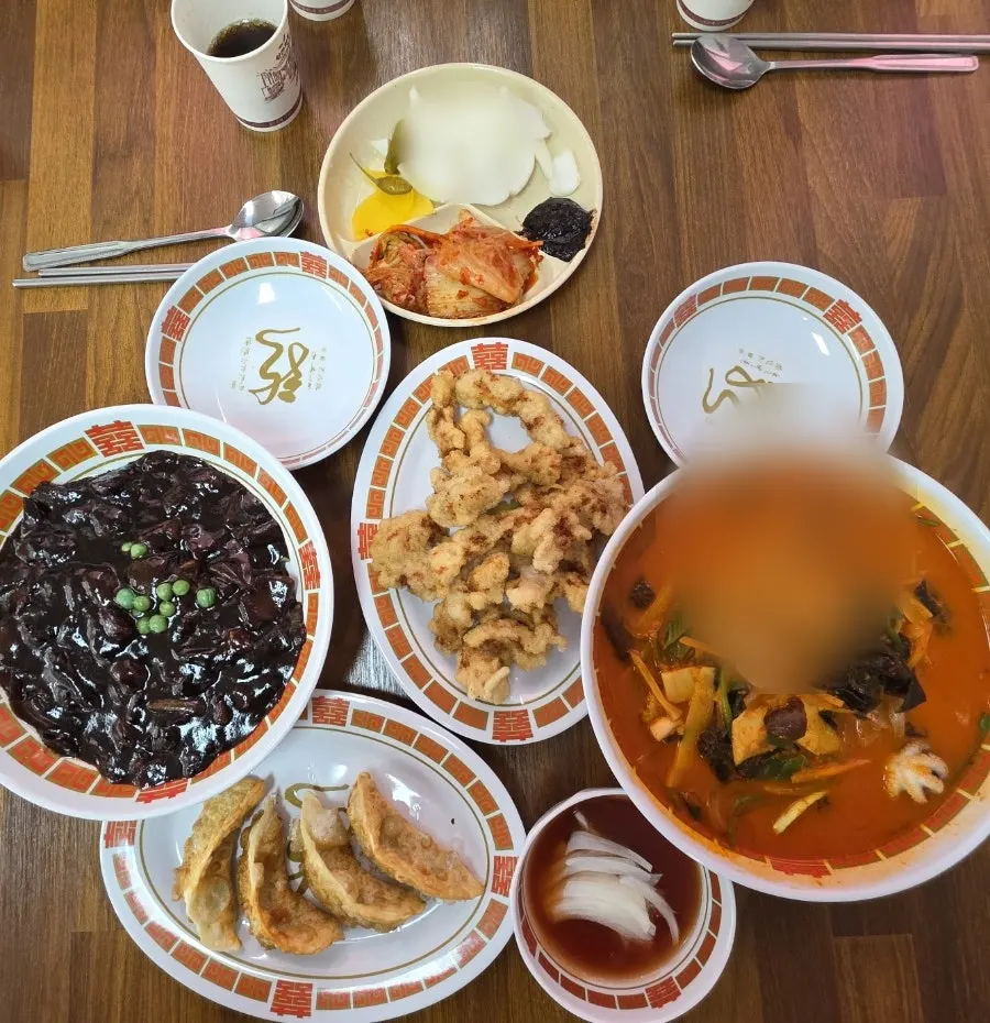 황비홍 안내 게시물