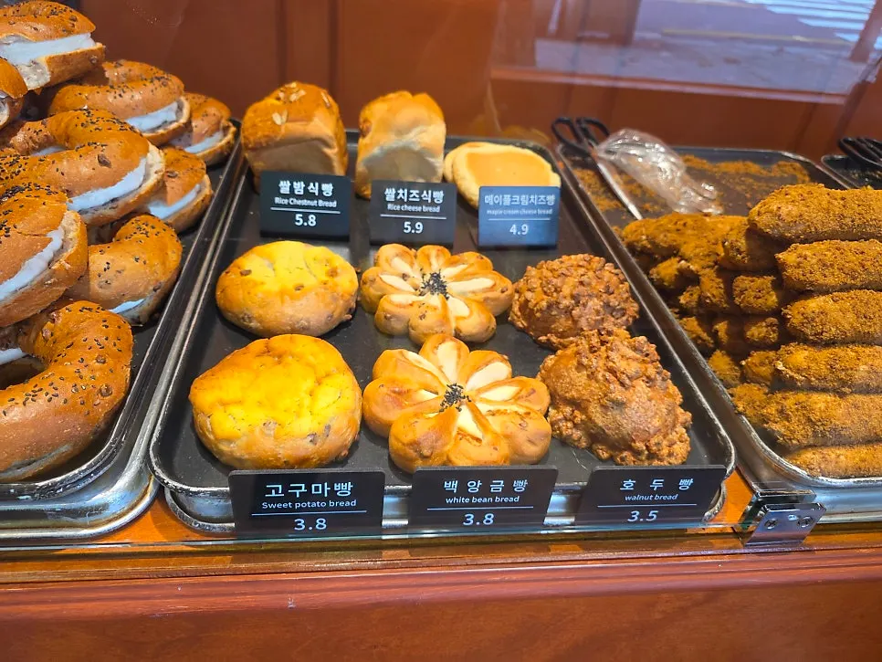 Squid ink milk cream bread on a shop shelf