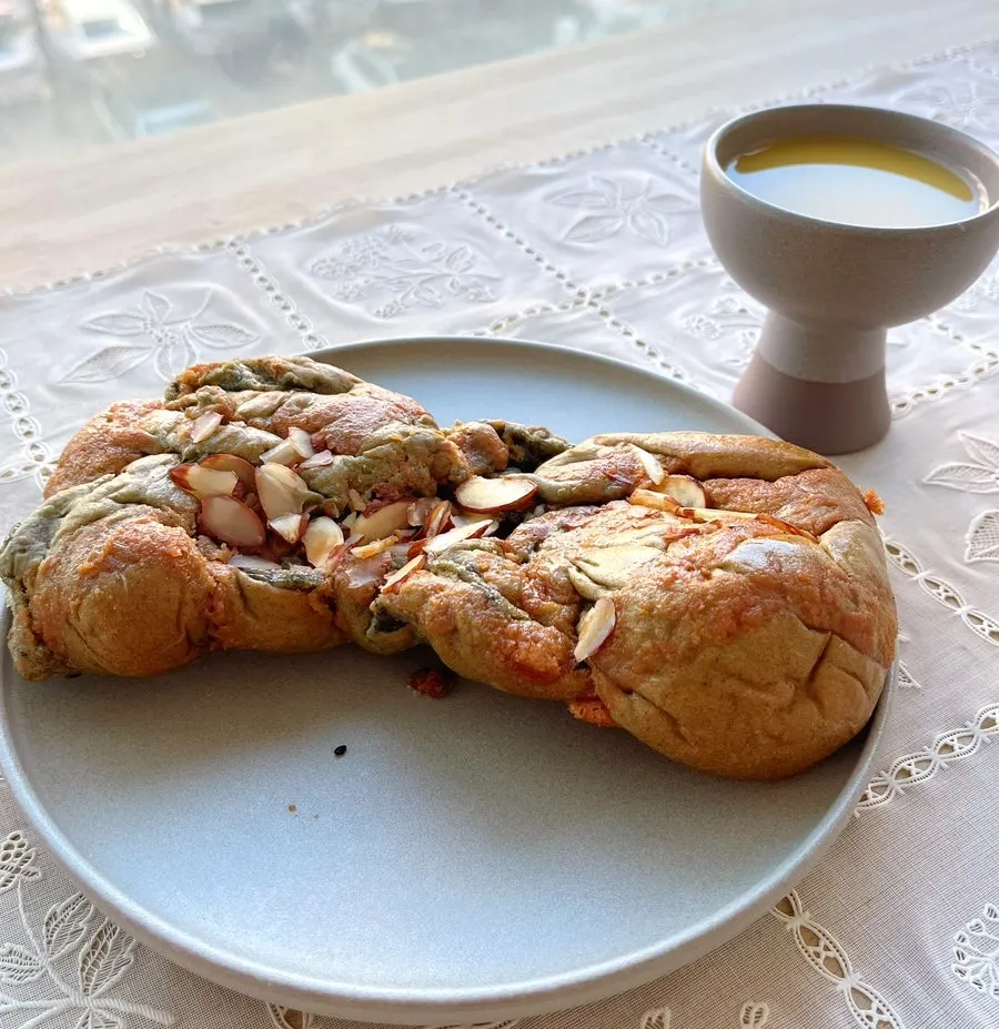 Three kinds of Munhwa Bakery bread plated at home
