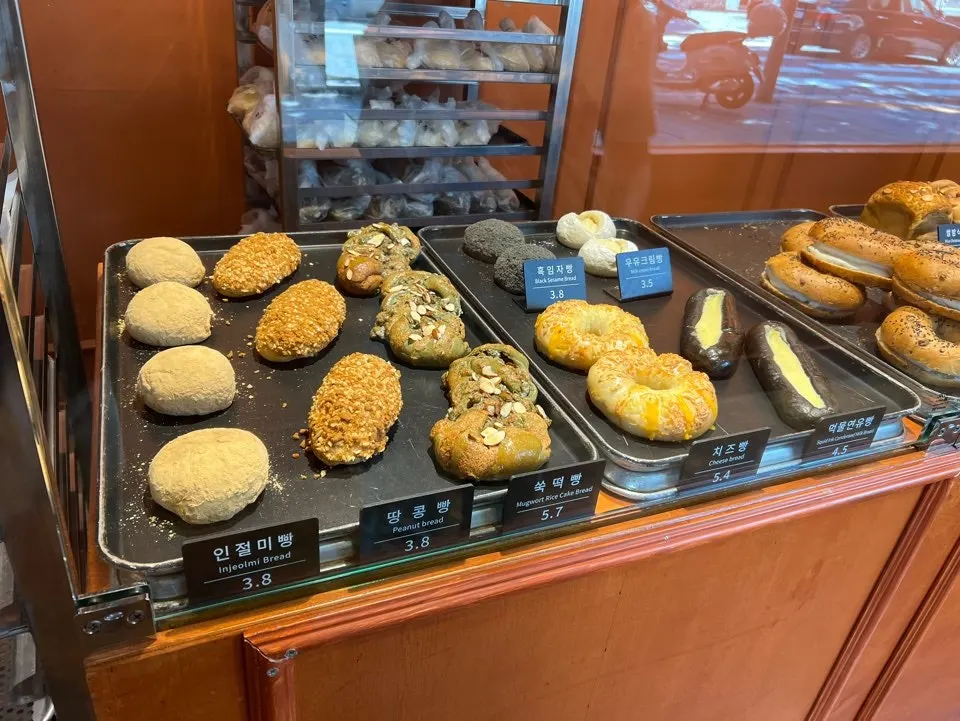 Bread display at Munhwa Bakery