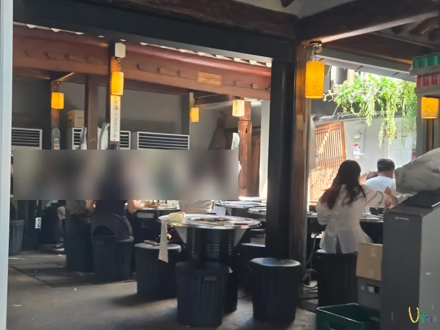 익선동 한옥거리 근처 종로3가 골목 분위기