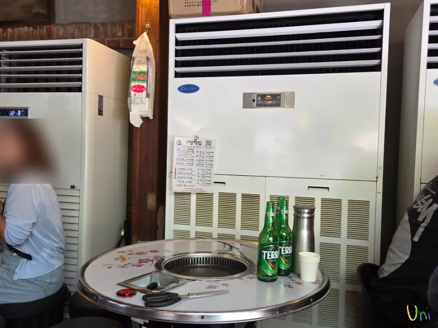 멍석세트와 공기밥을 주문한 테이블