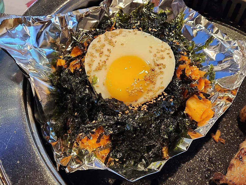 Kimchi fried rice served on foil